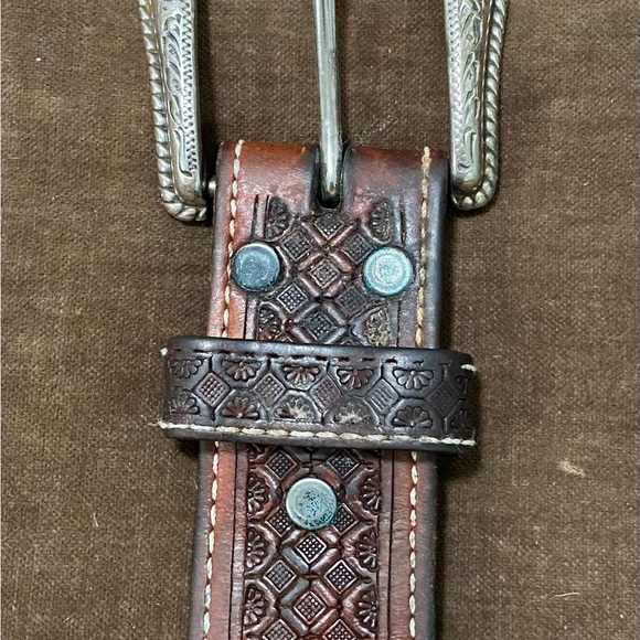 Nocona Hand Tooled Leather Belt SIZE 38 - Picture 2 of 6